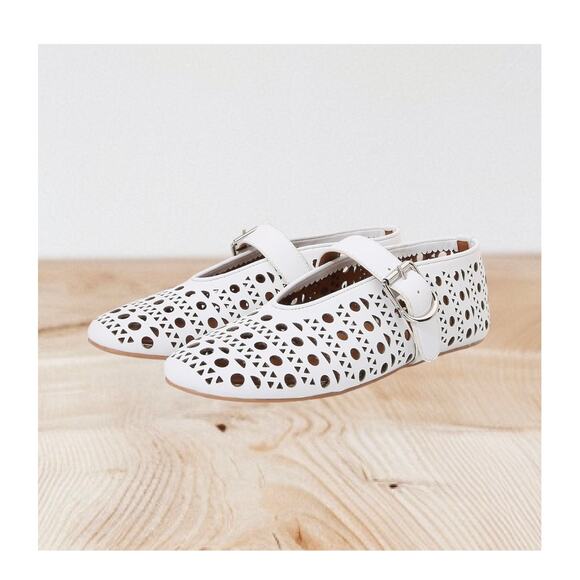 Beauty Cry Women's Mesh Ballet Flats Mary Jane Buckle Strap Suze 9.5 - Picture 1 of 6